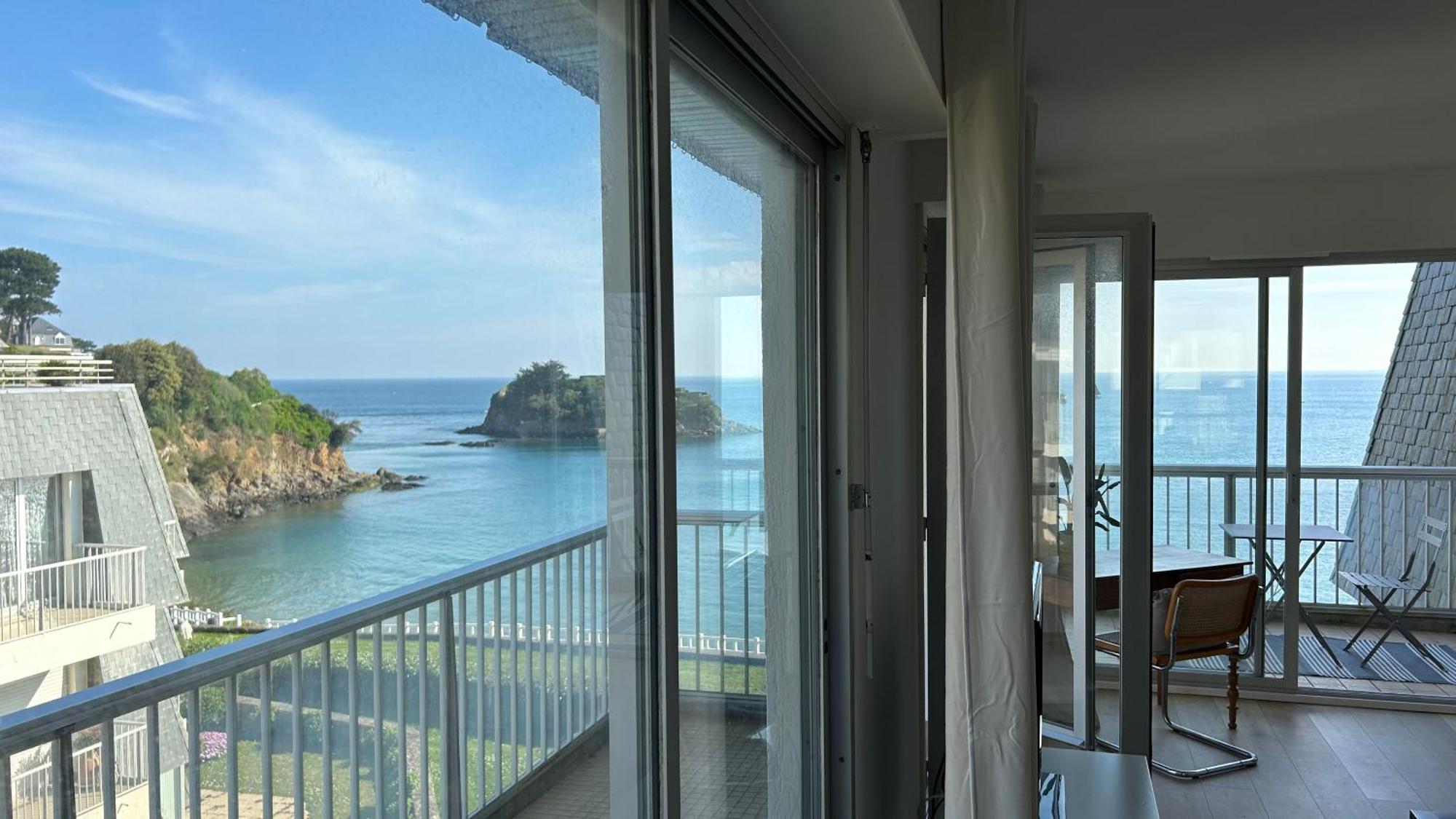Appartement Pied Dans L'Eau - La Comtesse Saint-Quay-Portrieux ภายนอก รูปภาพ
